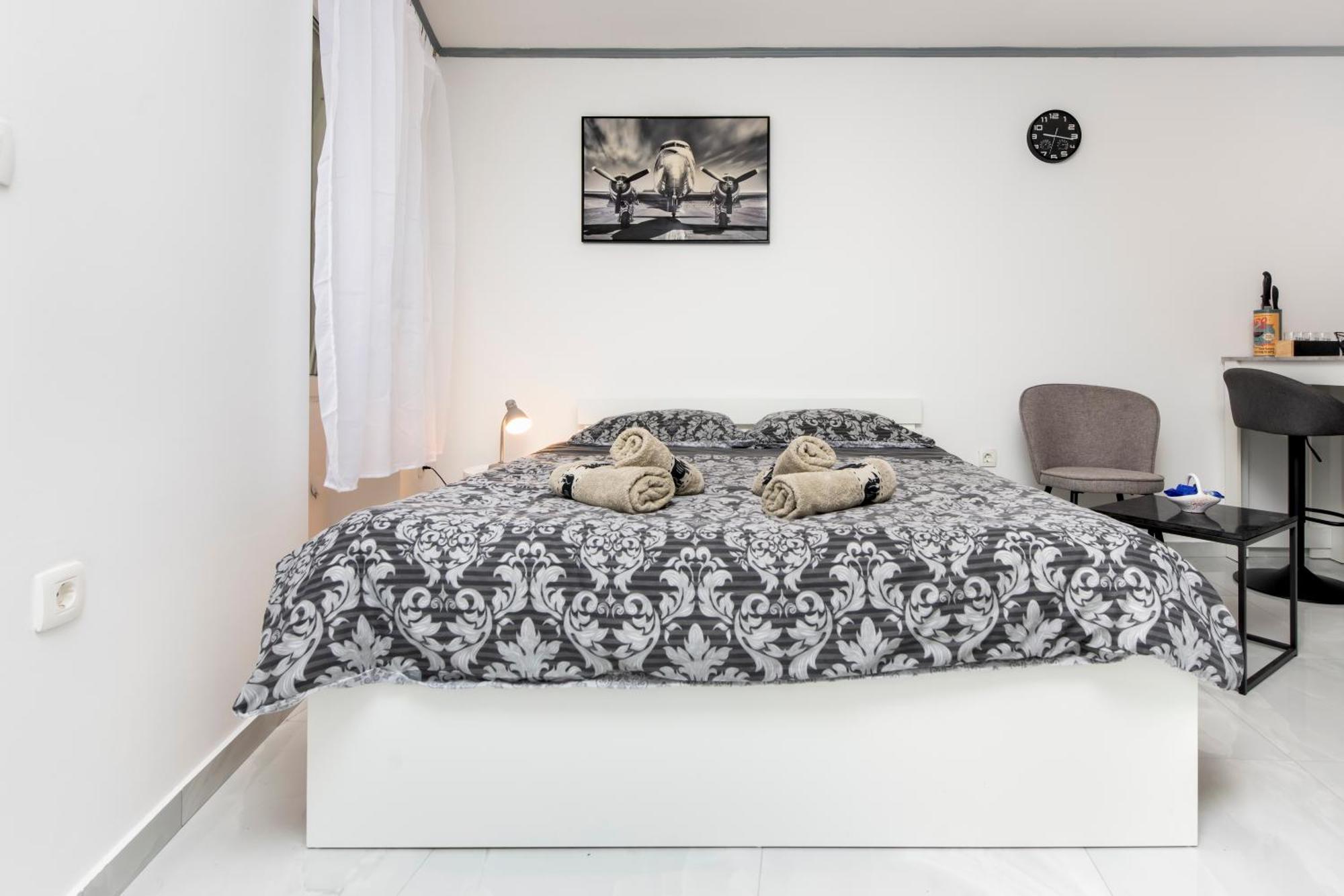Apartment Leo ロヴィニ エクステリア 写真